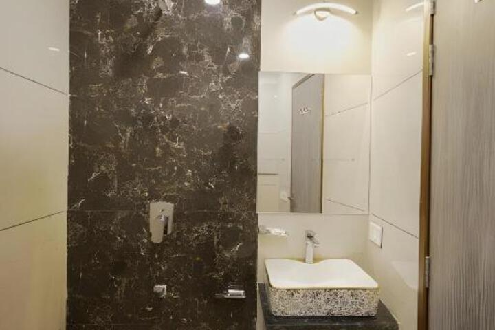 HOTEL AJMER SHERATON