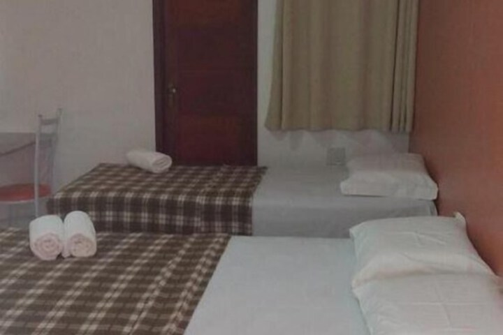 Room 14 of 34