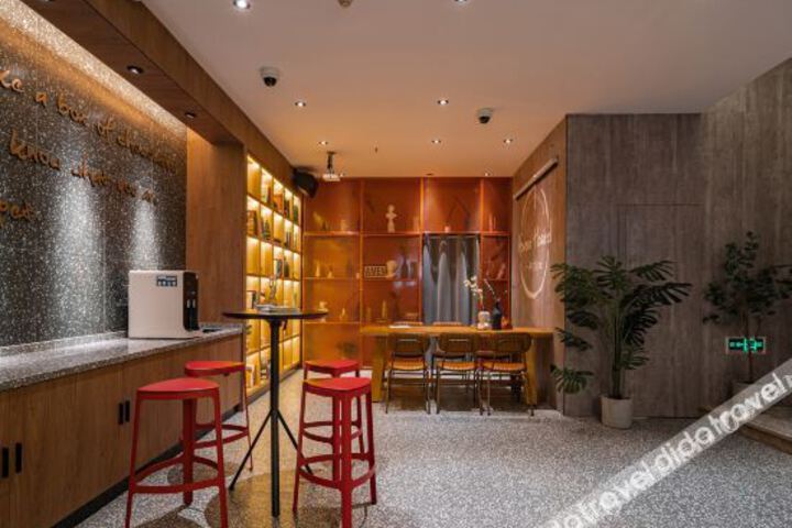 Hotel Interior 17 of 29