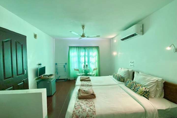 Room 7 of 52