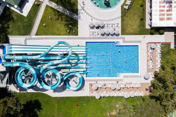 Pool 157 of 417
