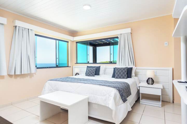 Room 42 of 181