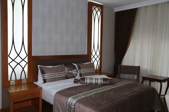 Room 6 of 41