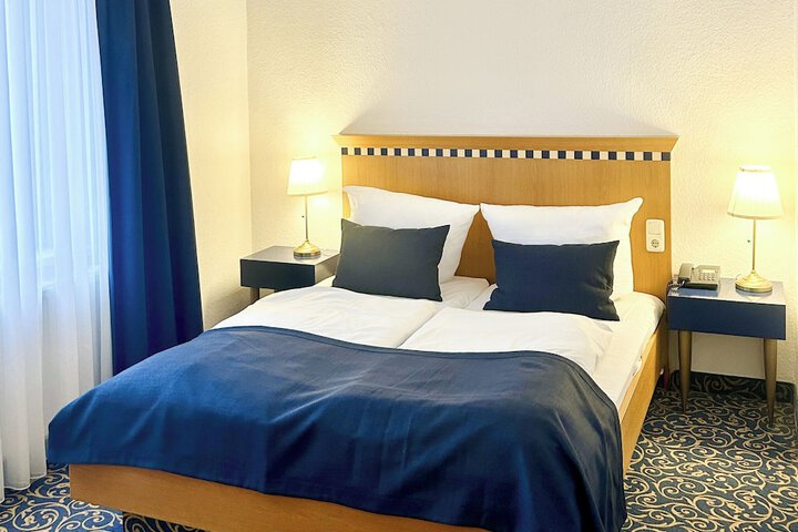 Room 4 of 47