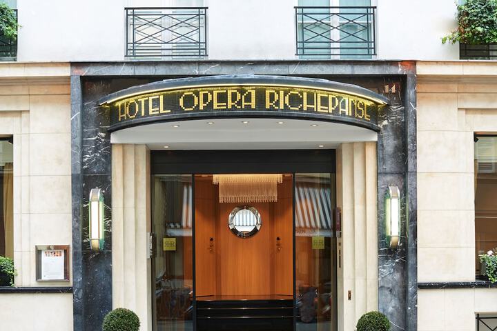 Hotel 65 of 68