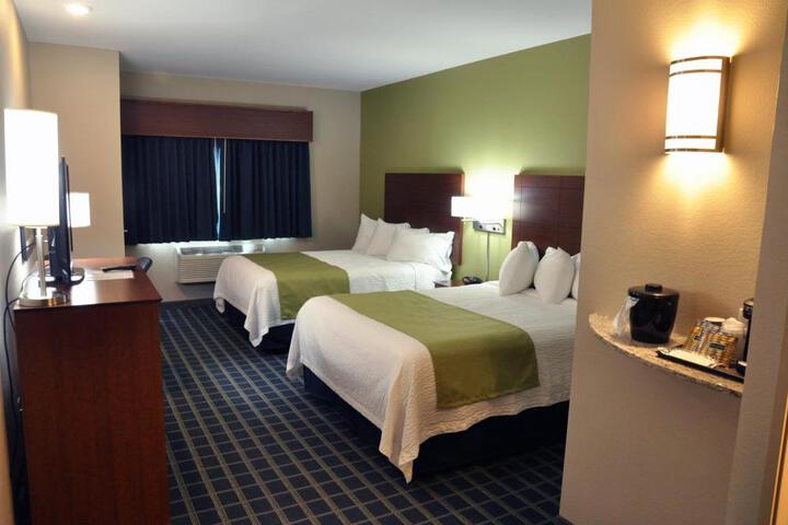 Double King Bed 1 Bedroom (3 of 3)