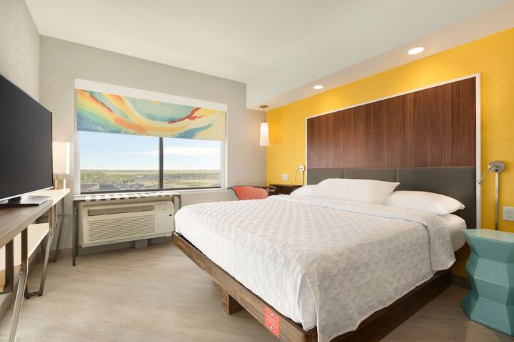Room 16 of 43