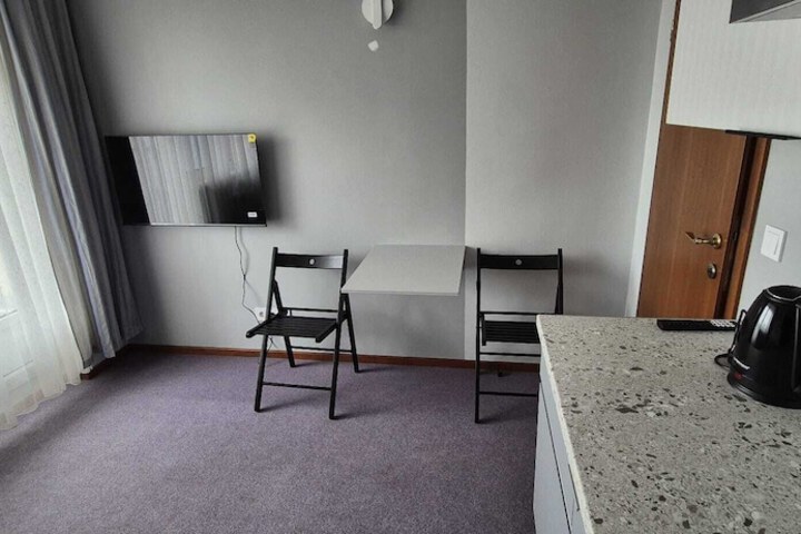 Room 24 of 84