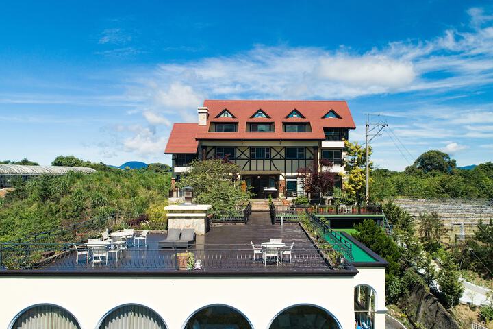 Hotel 132 of 146