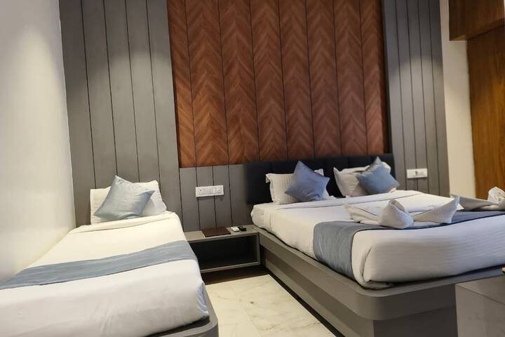 Room 44 of 54