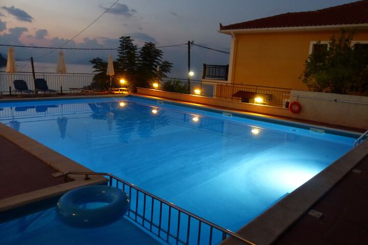 Pool 27 of 58