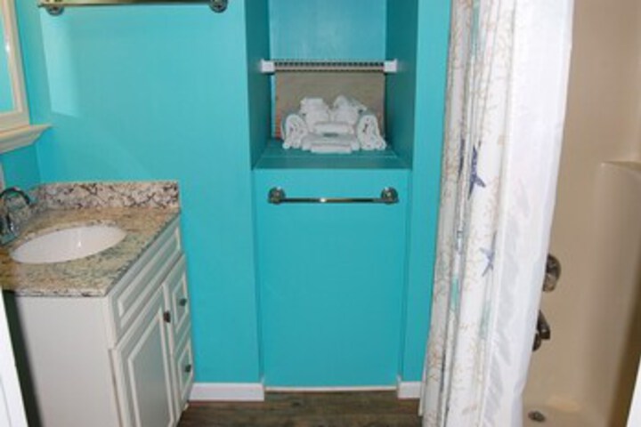 Room 33 of 36