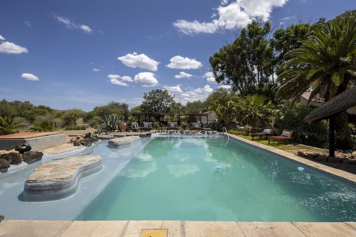 Pool 20 of 102