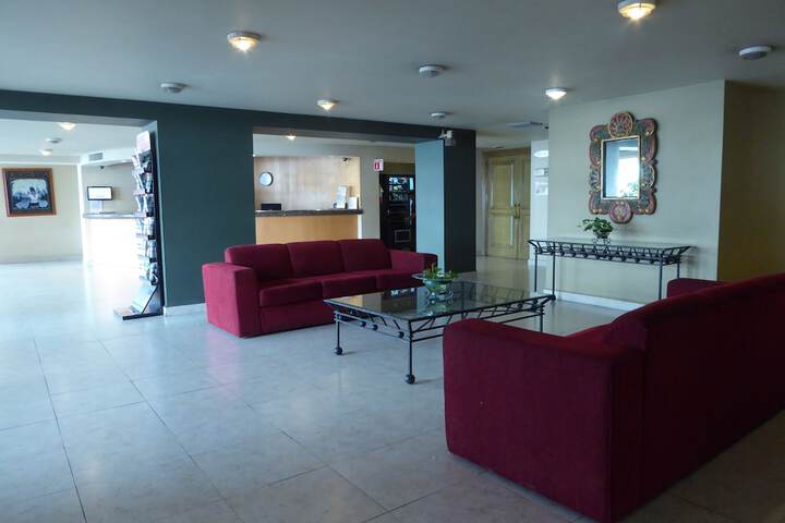 Hotel Interior 4 of 28