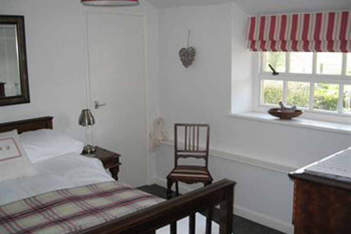 Room 10 of 15