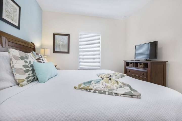 Room 3 of 28