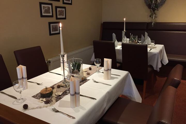 Dining 69 of 102