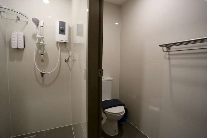Room 67 of 112