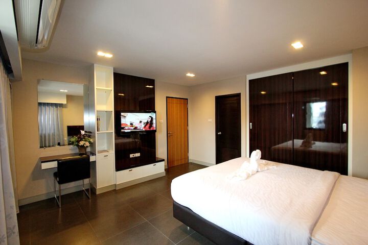 Room 16 of 63