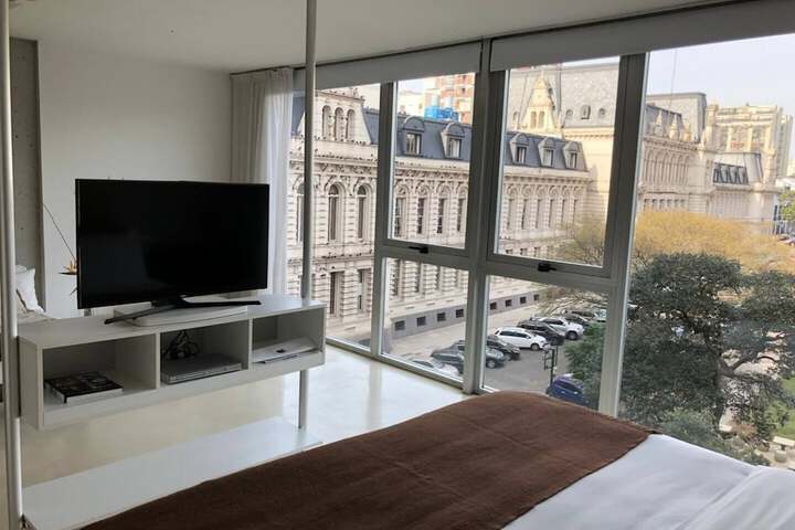 Room 28 of 53