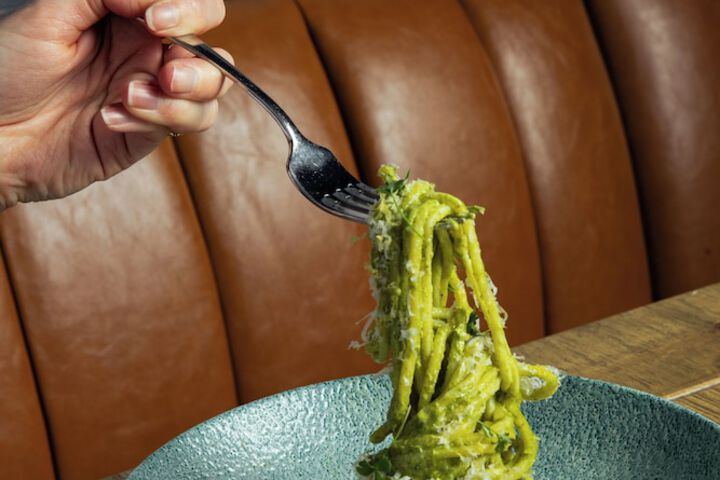 Dining 58 of 95