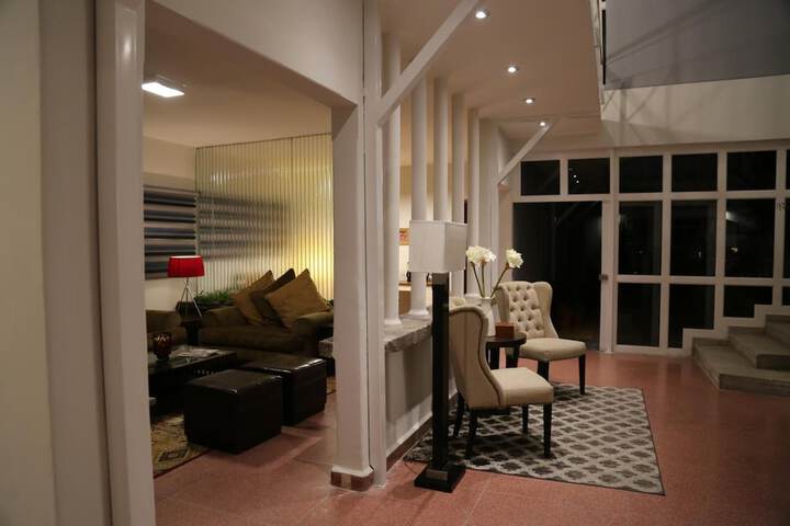 Room 32 of 53