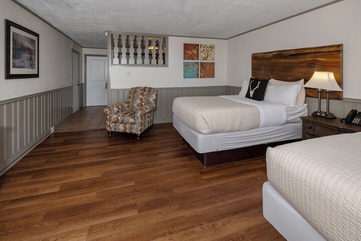 Room 10 of 36