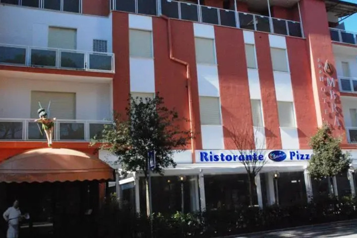 HOTEL AMBRA
