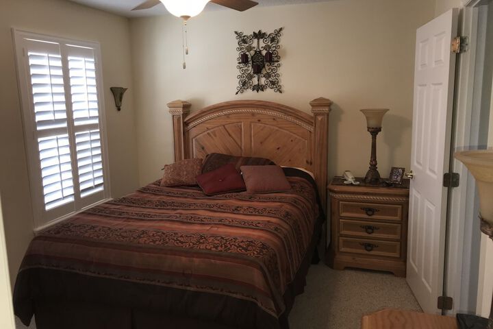 Room 5 of 49