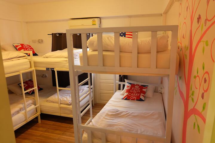 Room 20 of 37