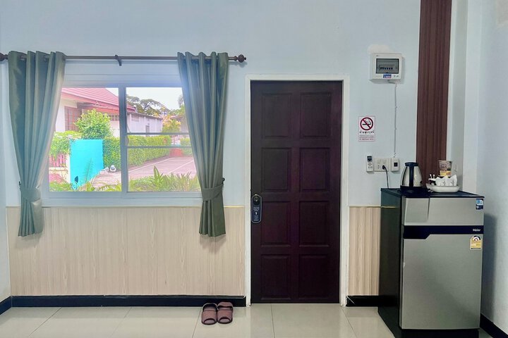 Room 15 of 46