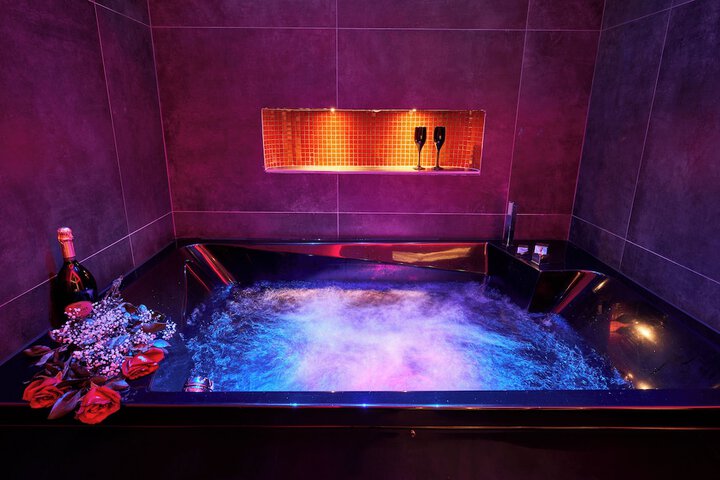 Spa 28 of 29