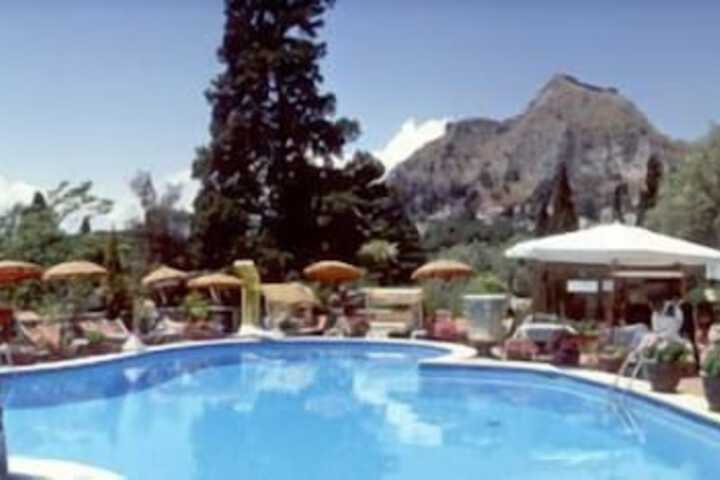 Pools & Facilities