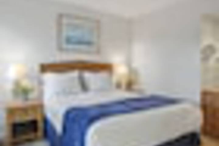 Room 326 of 984