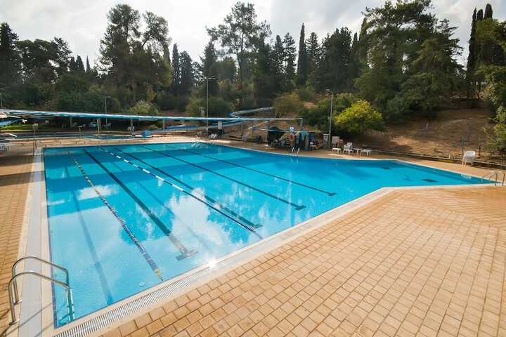 Pool 34 of 59