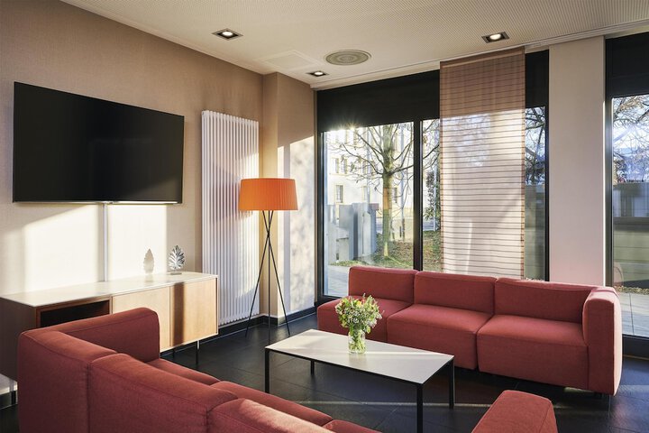 Hotel Interior 4 of 26