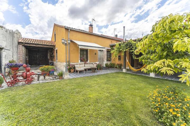 Casa Los Aperos