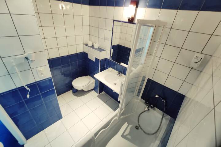 Clean Restrooms
