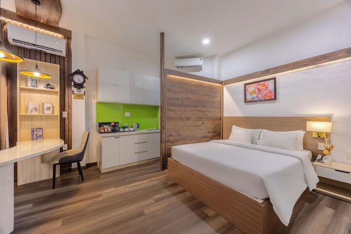 Room 16 of 49