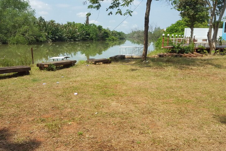 Property Grounds 54 of 69