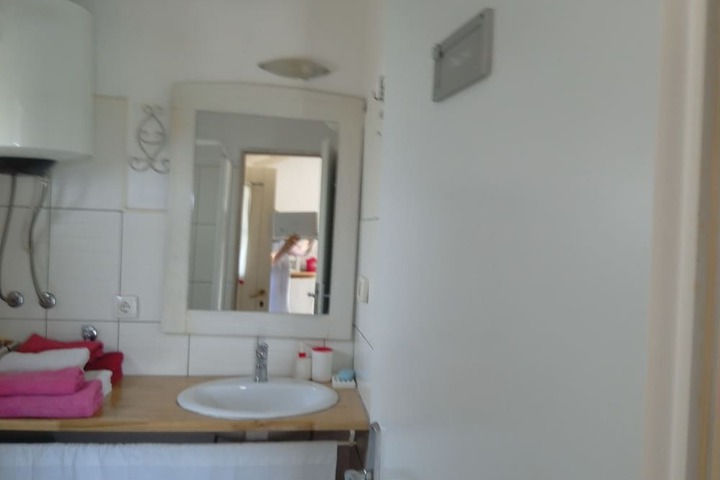 Room 62 of 91