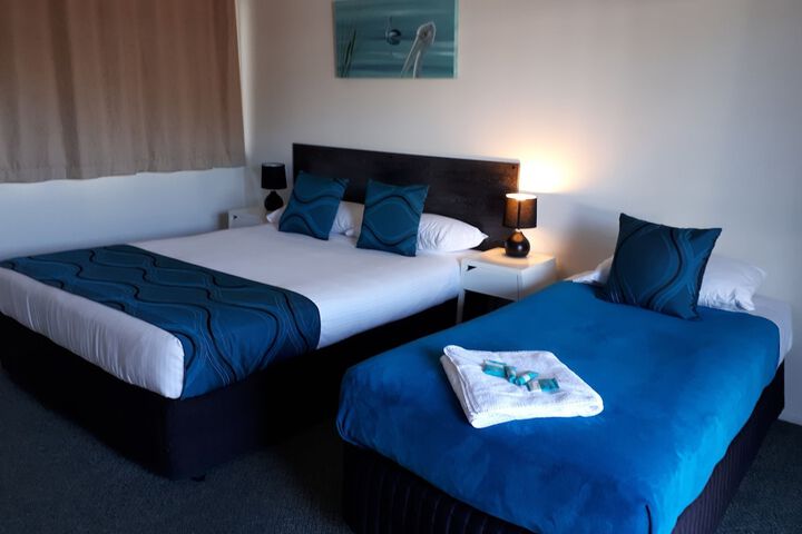 Room 12 of 14