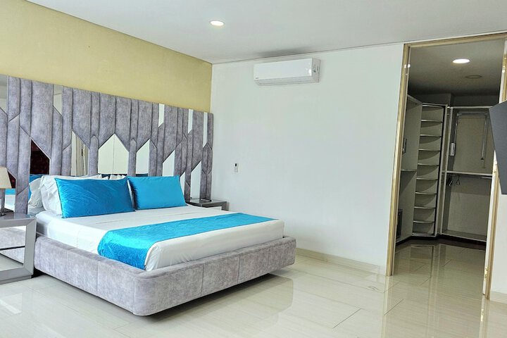 Room 20 of 58