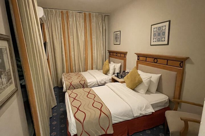Room 31 of 47