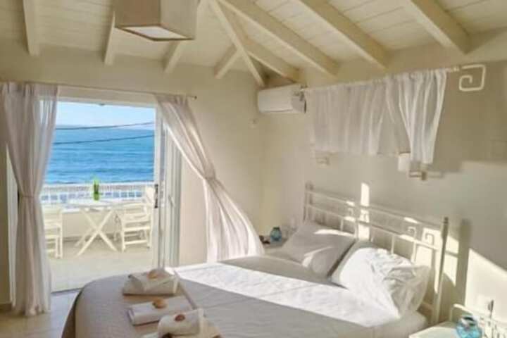 Room 4 of 26