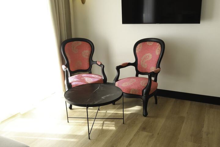 Room 47 of 127