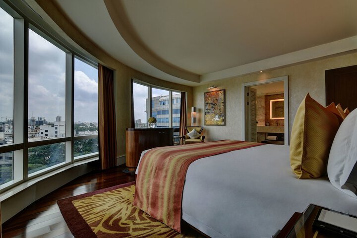 Room 46 of 128