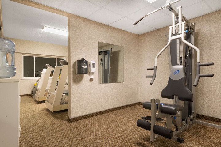 Hotel Gym Photos