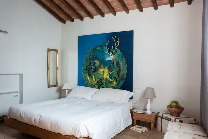 Room 15 of 63