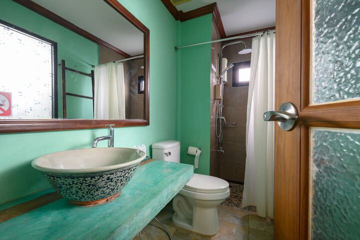 Room 40 of 60